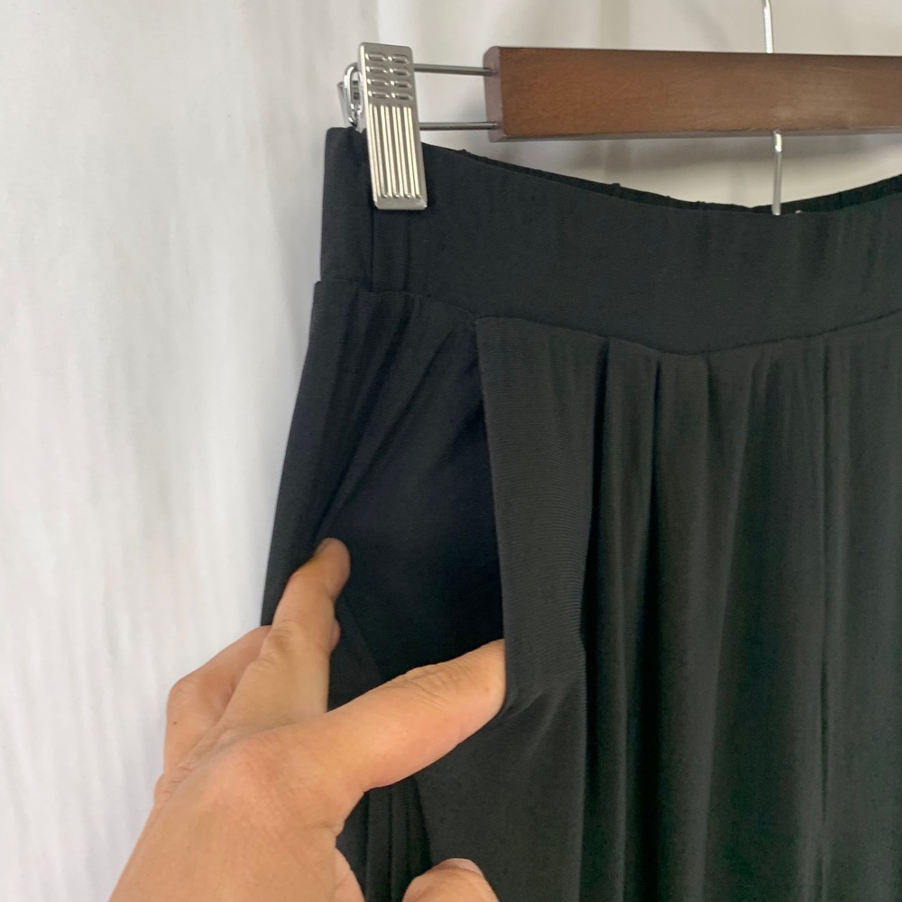 Dear Scarlett‎ Wide Leg Pants Women Medium Black Pleated Elastic Waist Resort - Picture 3 of 12